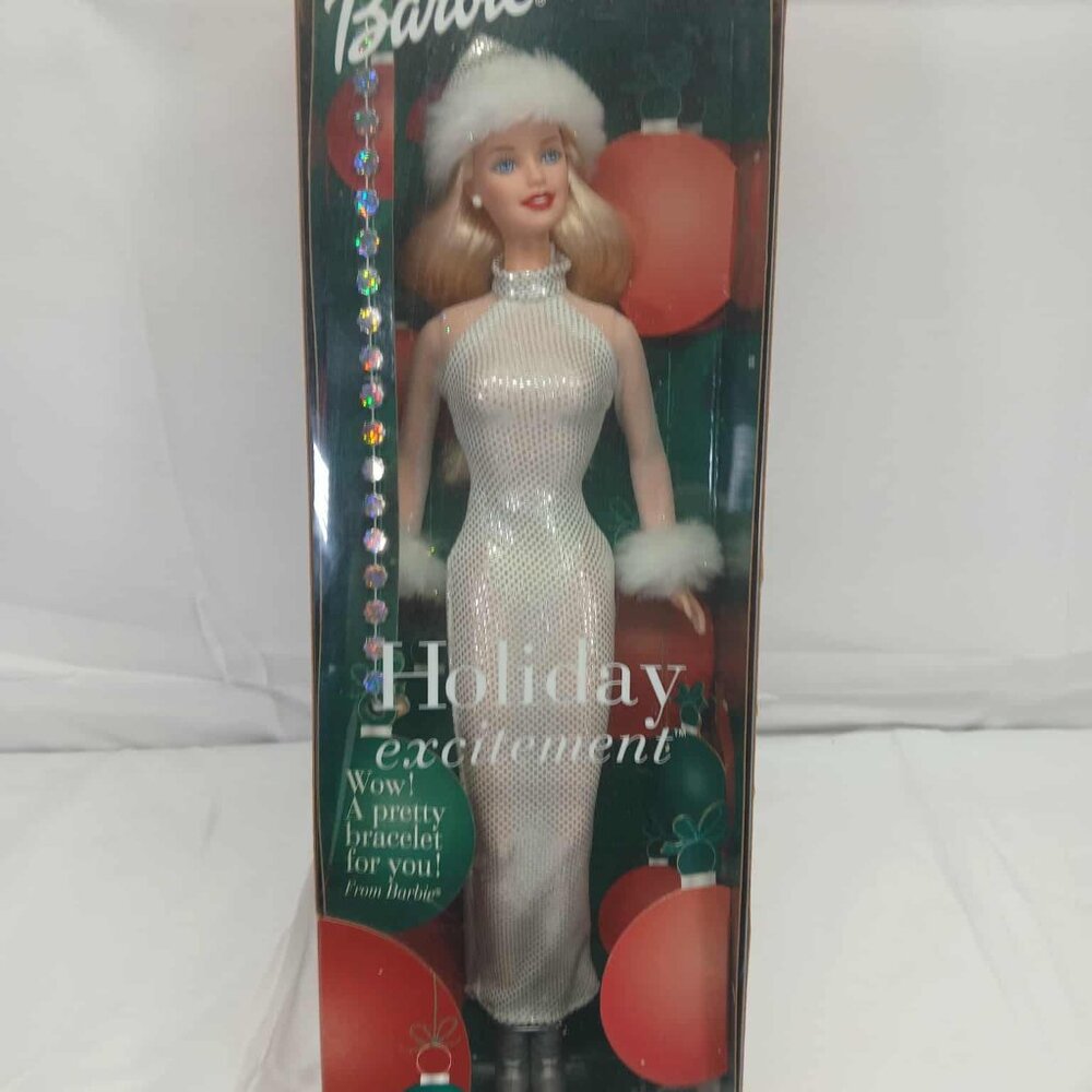 Vintage Barbie Holiday Excitement - Picture 6 of 11